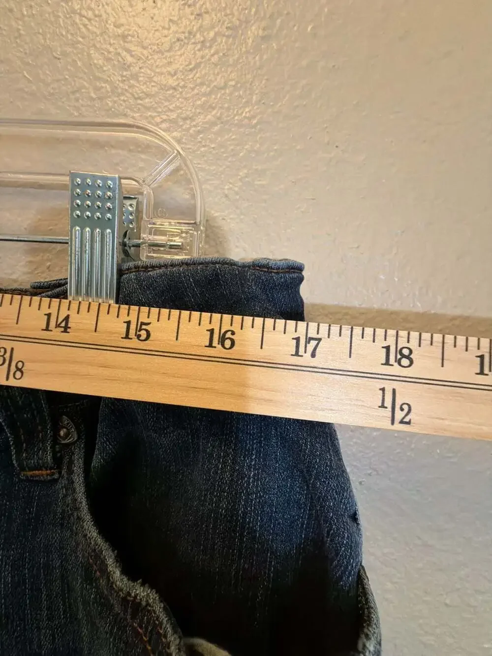 KUT from the Kloth Crop Dark Wash Denim Jeans with Frayed Hem
